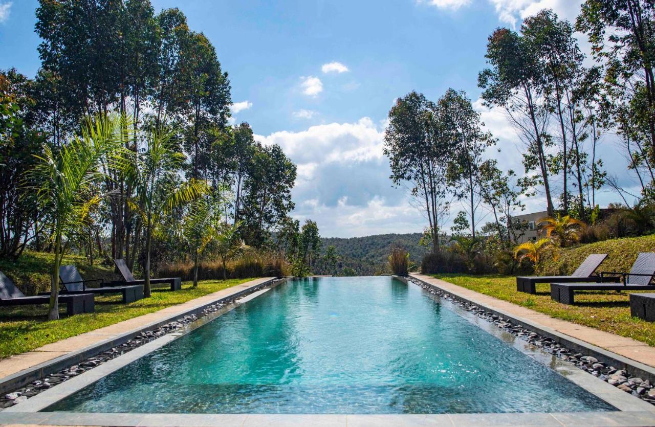 Mantadia Lodge Andasibe Kültér fotó