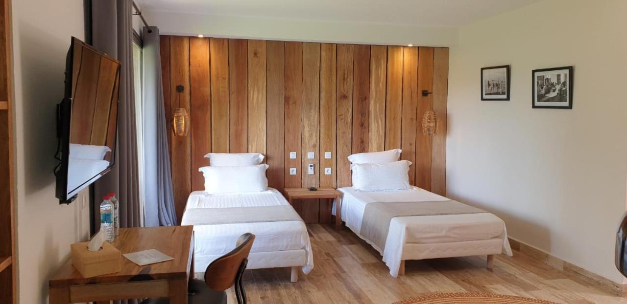Mantadia Lodge Andasibe Kültér fotó